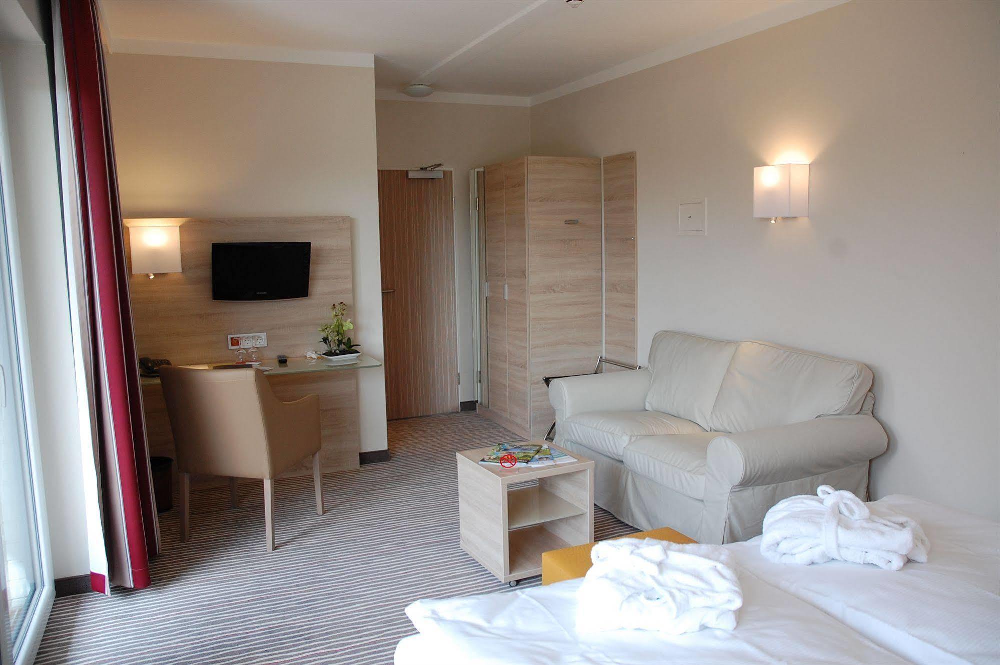 Parkhotel Bad Bevensen ,Thermeplus Екстер'єр фото